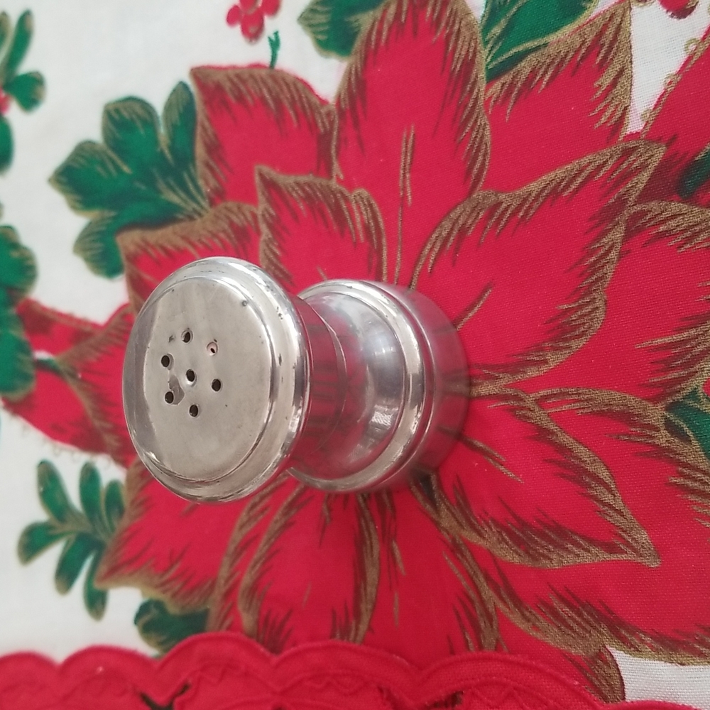 EALES 1779 PEWTER PEPPER SHAKER
